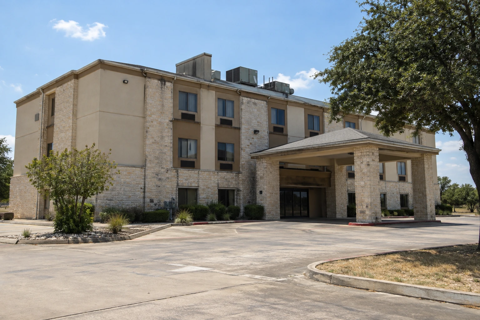 Hotel Roofing in San Marcos, TX