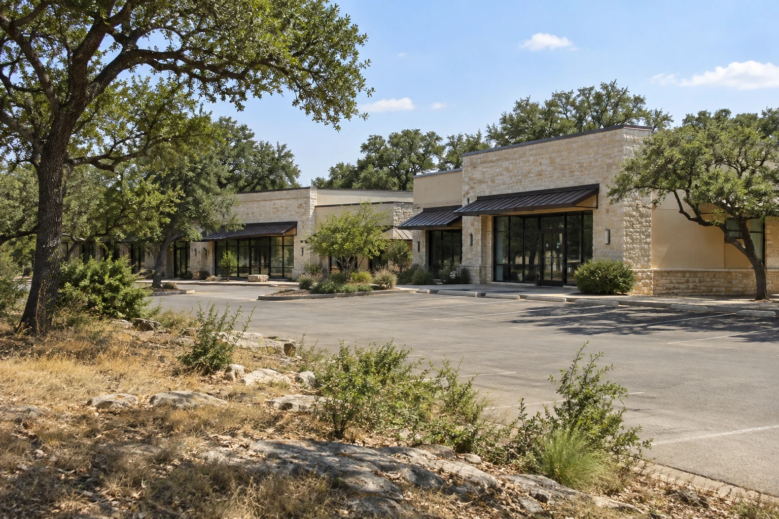 Commercial Roofing in Woodcreek, TX